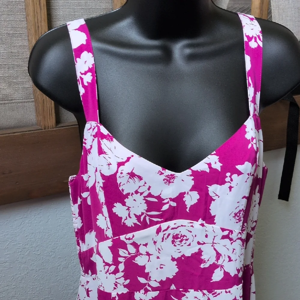 🍋✨ NWT Abercrombie Ruffle Drama Maxi Dress In Pink Rose Floral Size M